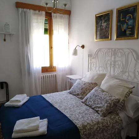 V.u.t. Puente La Reina Appartement *